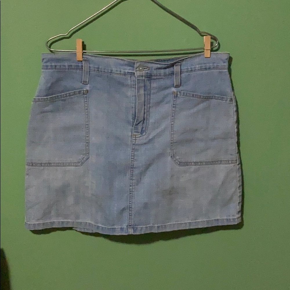 Gloria Vanderbilt size 10